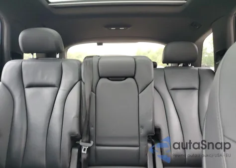 2020 Audi Q7 Premium z USA, uszkodzony, nr VIN WA1AXAF79LD005876